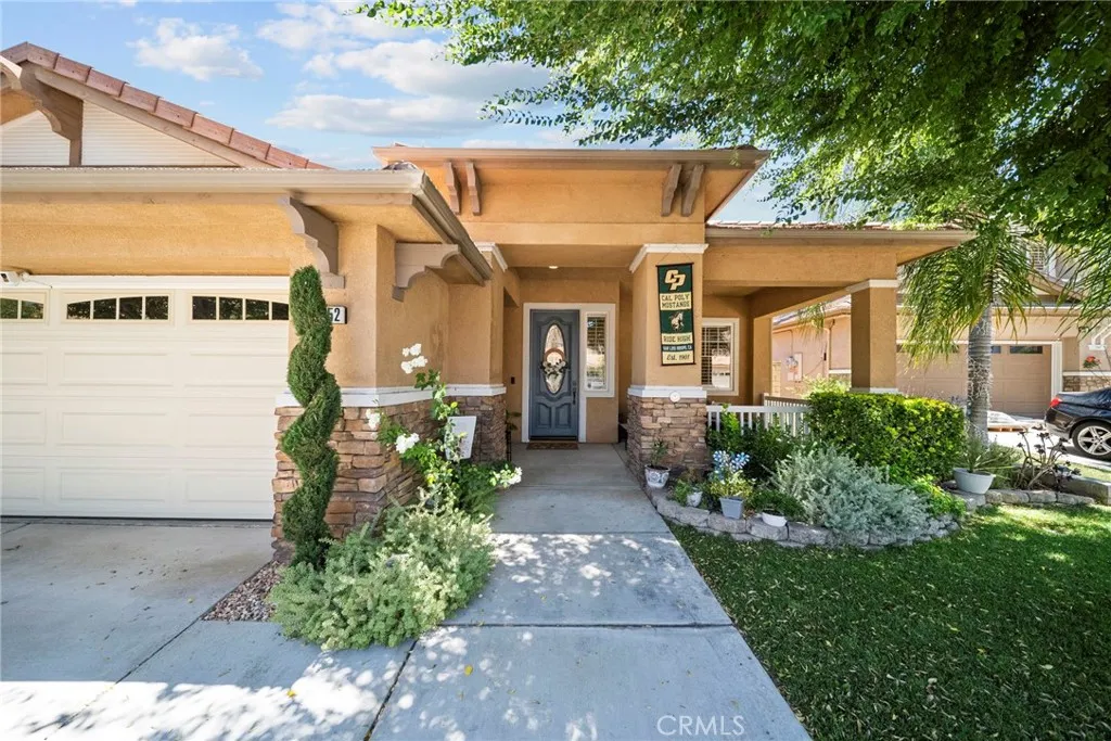 21152 Cross Creek, Saugus, CA 91350 - Photo 2 of 47, Saugus, CA