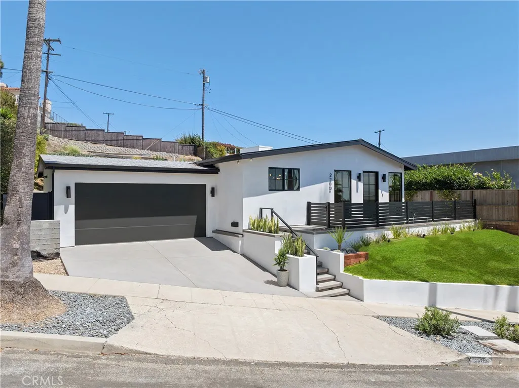 2200 Mantis Avenue, San Pedro, CA 90732 - Photo 4 of 25, San Pedro, CA