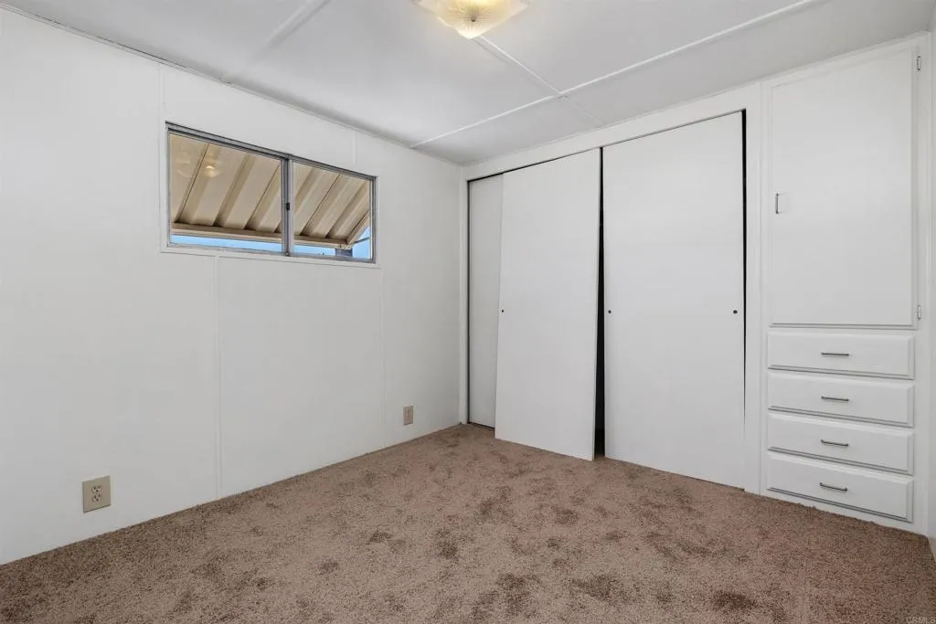 https://cdn.realtyfeed.com/cdn/127/306767965/24dbe58a2abc689339aa2b8bb5f4f839.webp