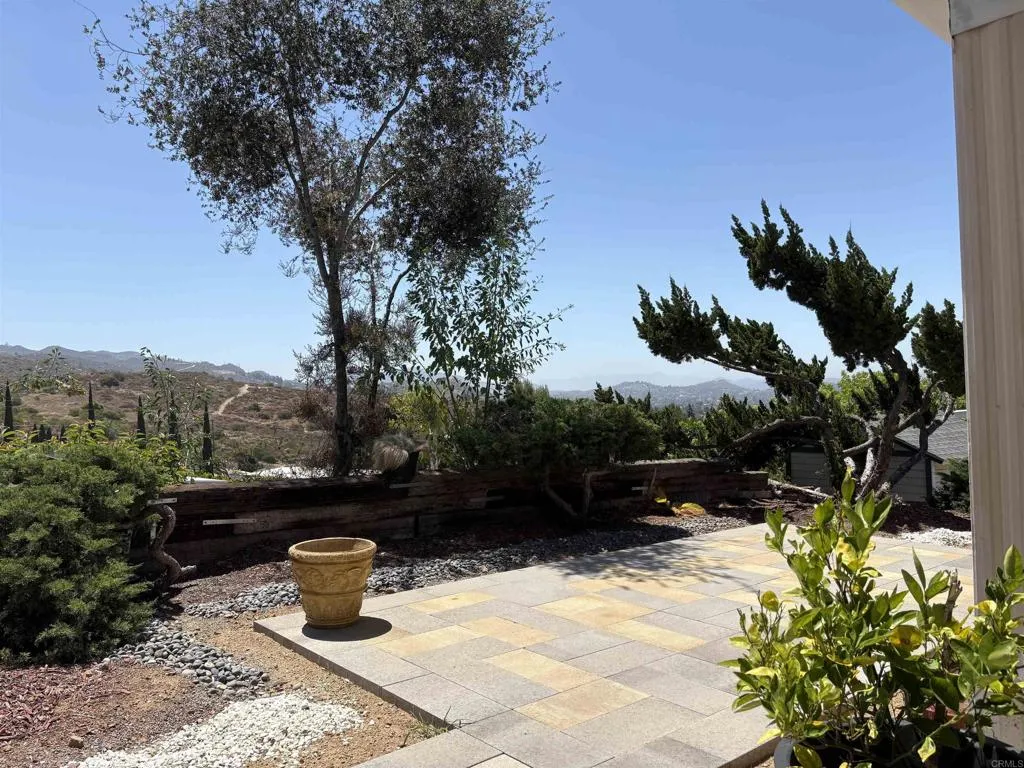 https://cdn.realtyfeed.com/cdn/127/306767965/d5bcae049c82a089b6ae217439f78089.webp