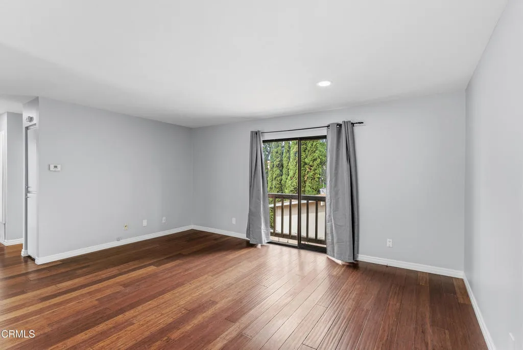 1745 Los Feliz Drive Unit 12, Thousand Oaks, CA 91362 - Photo 3 of 15, Thousand Oaks, CA