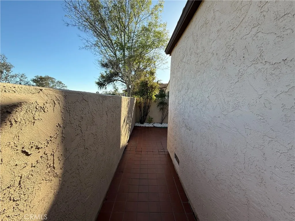 Photo #4: IV26149578 Listing: Photo #4