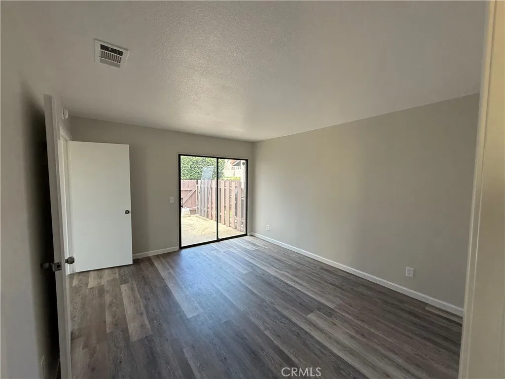 Photo #25: IV26149578 Listing: Photo #25