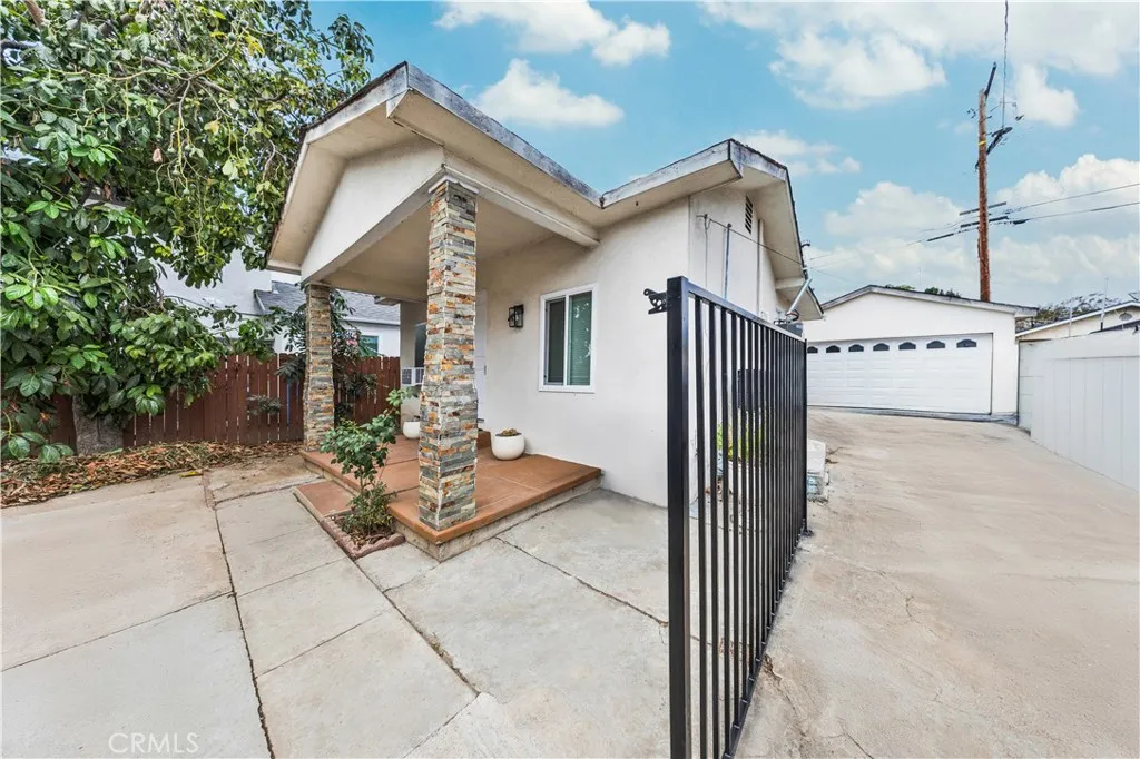 943 S Ford, Los Angeles, CA 90022 - Photo 3 of 49, Los Angeles, CA