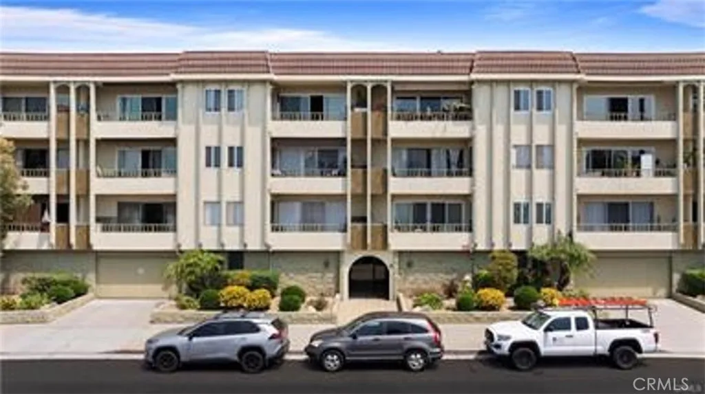 420 Redondo Avenue, Long Beach, CA 90814 - Photo 2 of 9, Long Beach, CA