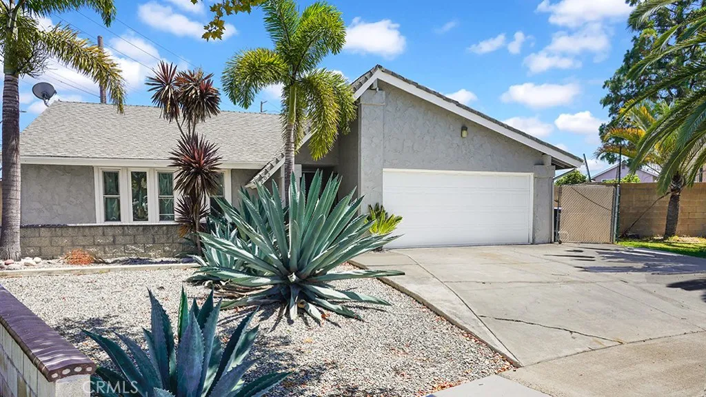 902 W Alpine, Santa Ana, CA 92707 - Photo 2 of 32, Santa Ana, CA