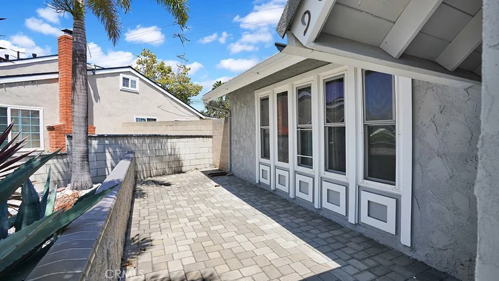902 W Alpine, Santa Ana, CA 92707 - Photo 3 of 32, Santa Ana, CA