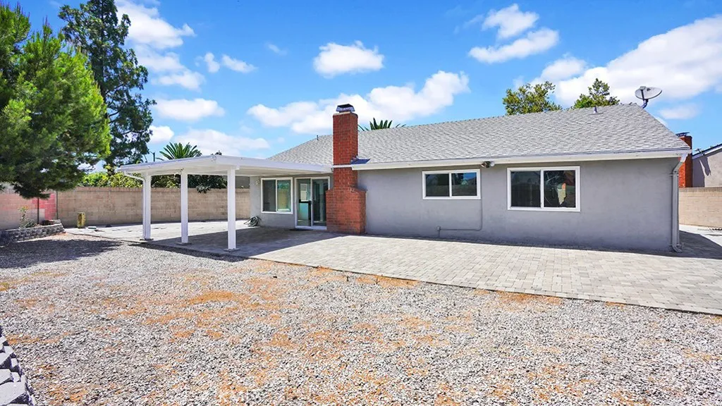 902 W Alpine, Santa Ana, CA 92707 - Photo 5 of 32, Santa Ana, CA