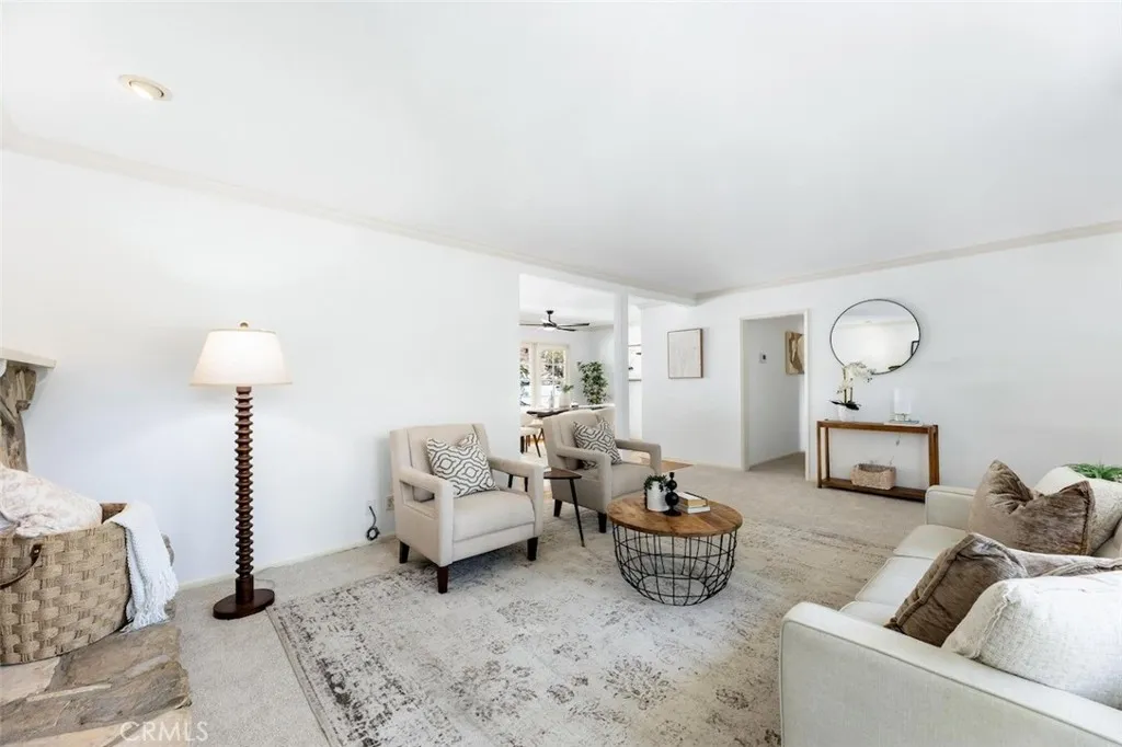 10527 Colebrook Street, Shadow Hills, CA 91040 - Photo 4 of 38, Shadow Hills, CA