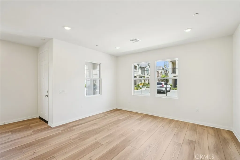 4282 S Hermosa Paseo, Ontario, CA 91761 - Photo 3 of 26, Ontario, CA