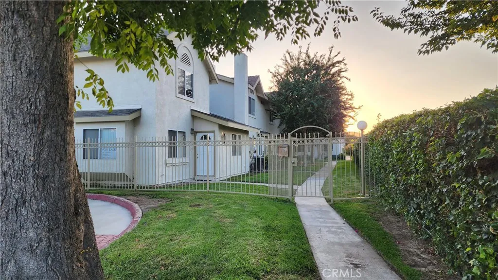 1425 S White Unit A, Pomona, CA 91766 - Photo 2 of 22, Pomona, CA