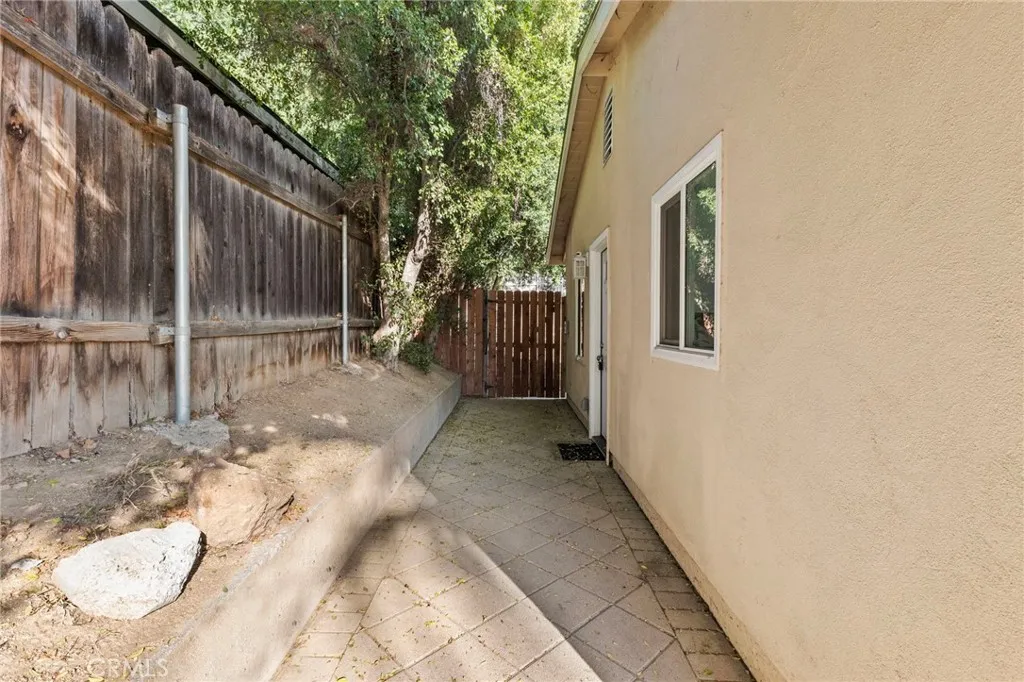 3058 Flanders, Riverside, CA 92507 - Photo 3 of 50, Riverside, CA