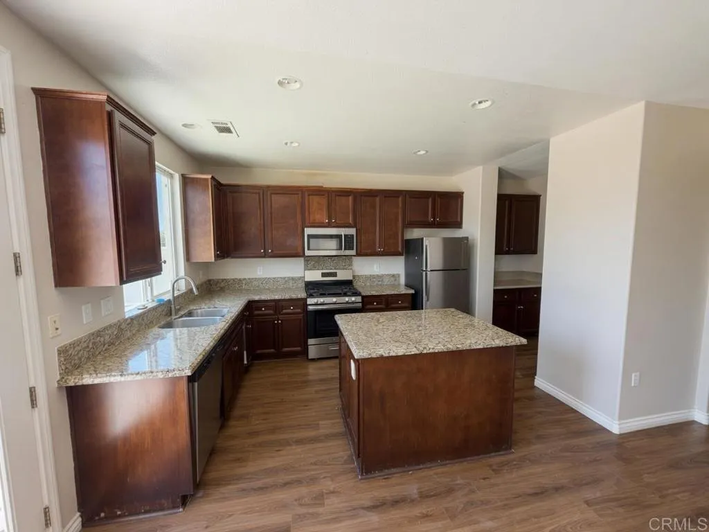 367 Shining Rock, Beaumont, CA 92223 - Photo 3 of 26, Beaumont, CA