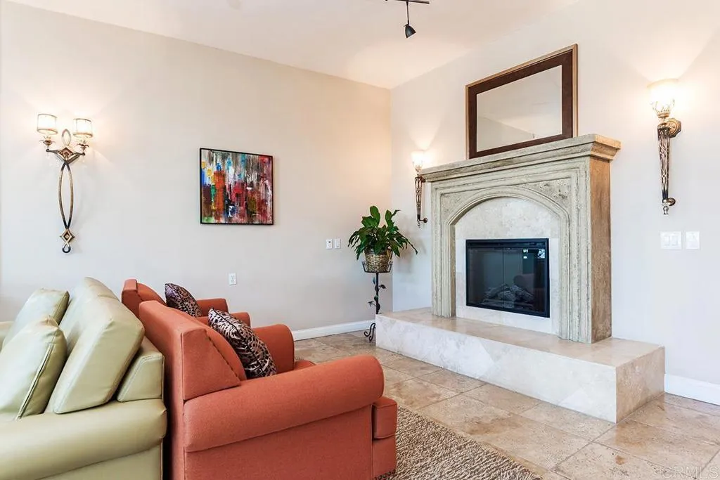 https://cdn.realtyfeed.com/cdn/127/306768127/a05400b4366f0c048937edd3ea334d08.webp