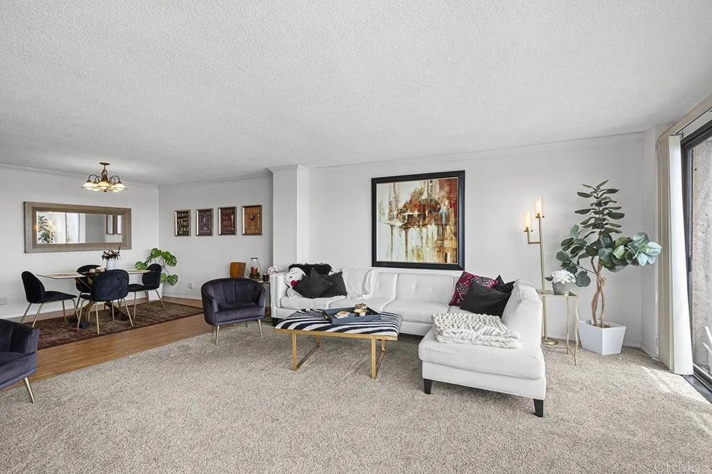 https://cdn.realtyfeed.com/cdn/127/306768127/c275ad1c9263b6659371065a5ba2af94.webp