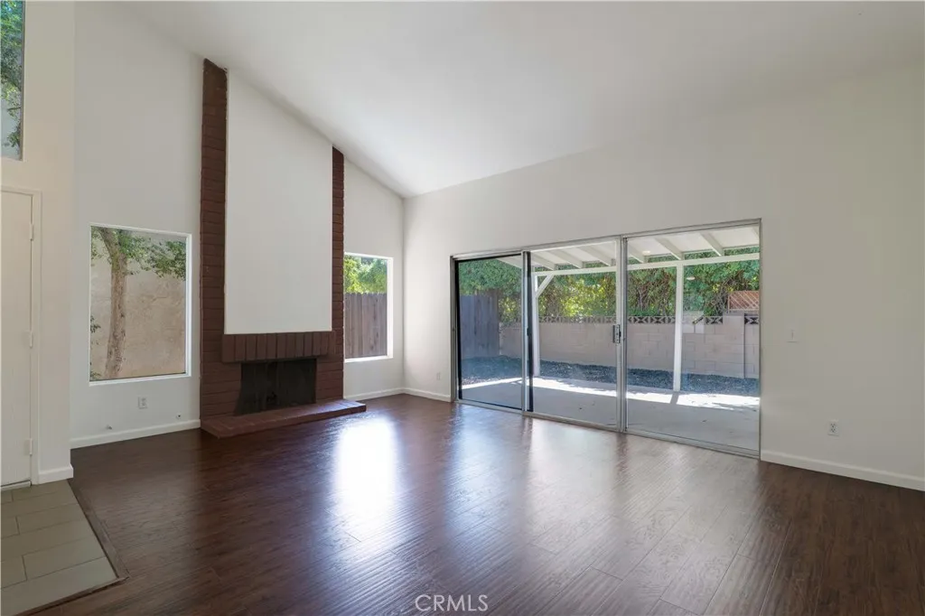 8109 Hanna Avenue, Canoga Park, CA 91304 - Photo 3 of 30, Canoga Park, CA