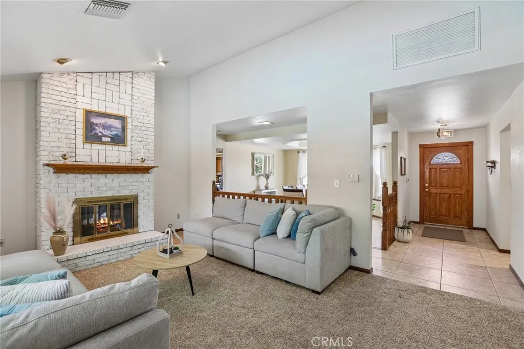 43429 37th Street West, Lancaster, CA 93536 - Photo 3 of 31, Lancaster, CA