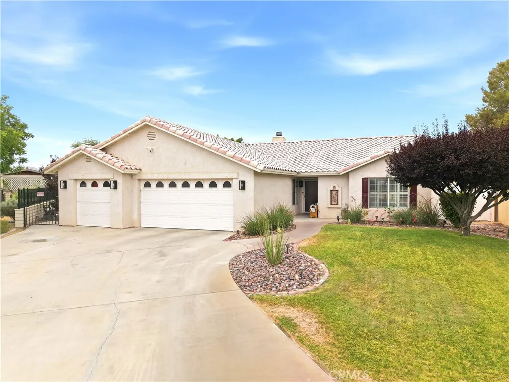26448 Gem Court, Helendale, CA 92342 - Main photo, Helendale, CA