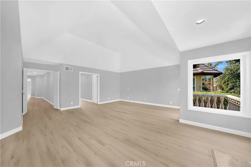 6082 Eaglecrest Drive, Huntington Beach, CA 92648 - Photo 5 of 36, Huntington Beach, CA