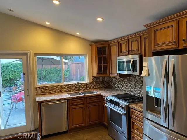 9212 Heatherton, Huntington Beach, CA 92646 - Photo 3 of 9, Huntington Beach, CA
