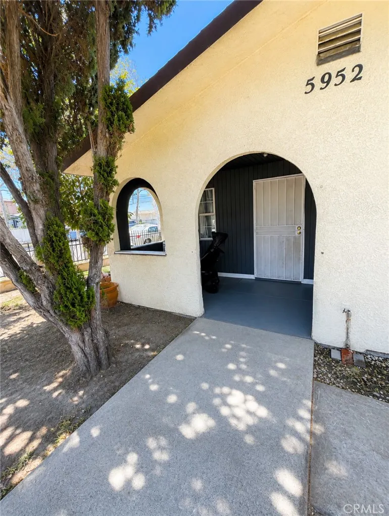 5952 Priory, Bell Gardens, CA 90201 - Photo 5 of 32, Bell Gardens, CA