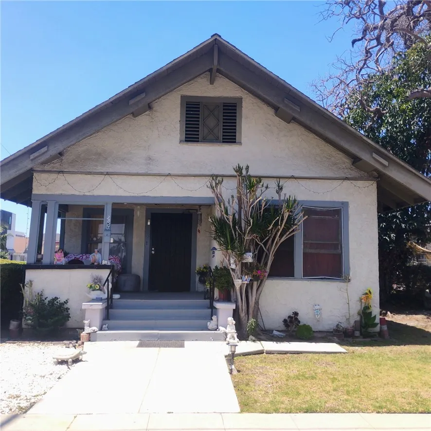 3525 Raymond, Los Angeles, CA 90007 - Main photo, Los Angeles, CA
