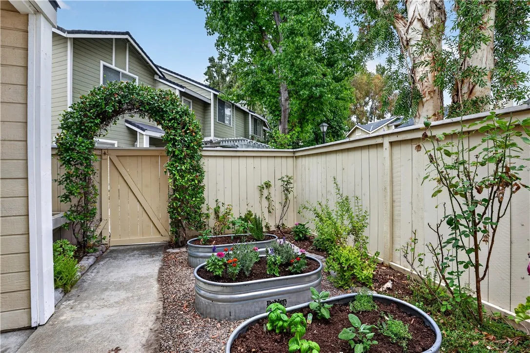 6211 Plymouth Court Unit 114, Yorba Linda, CA 92887 - Photo 3 of 30, Yorba Linda, CA