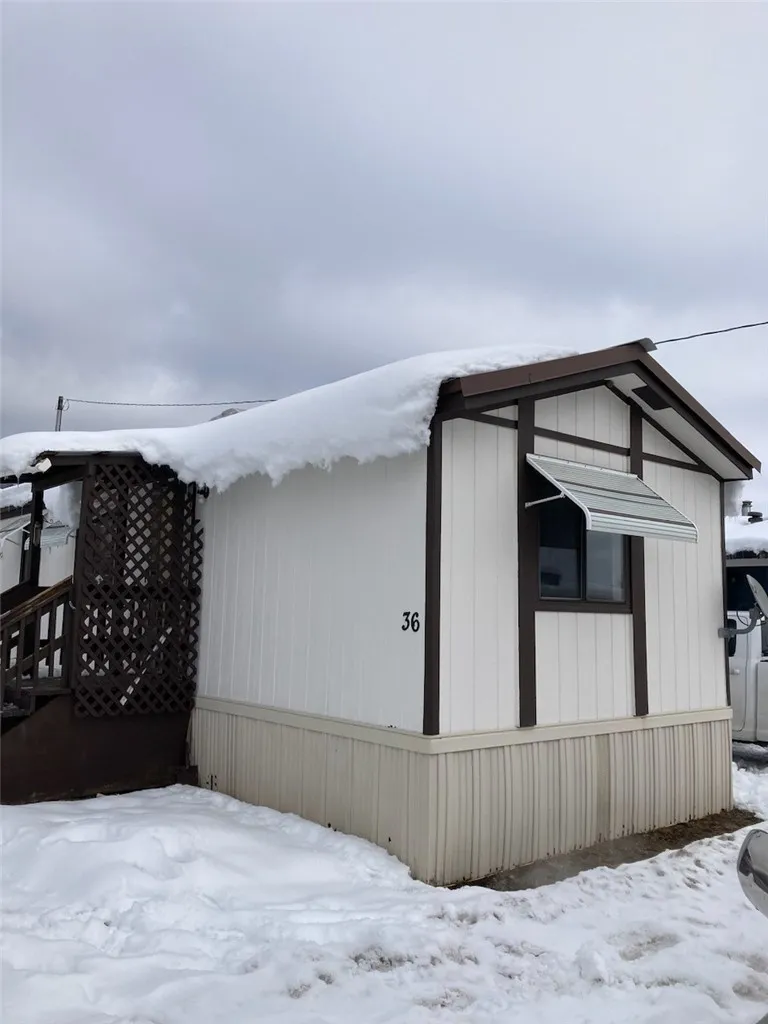 2000 Paiute Lane Unit 36, Susanville, CA 96130 - Main photo, Susanville, CA