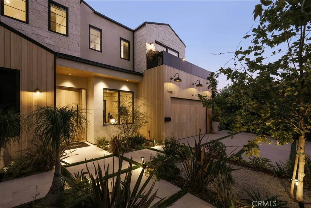 11937 Addison Street, Valley Village, CA 91607 - Photo 3 of 41, Valley Village, CA