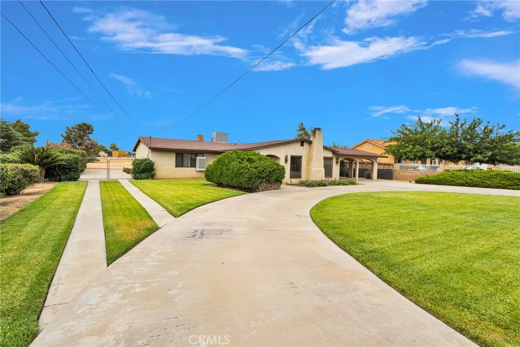 17994 Pine Street, Hesperia, CA 92345 - Photo 5 of 57, Hesperia, CA