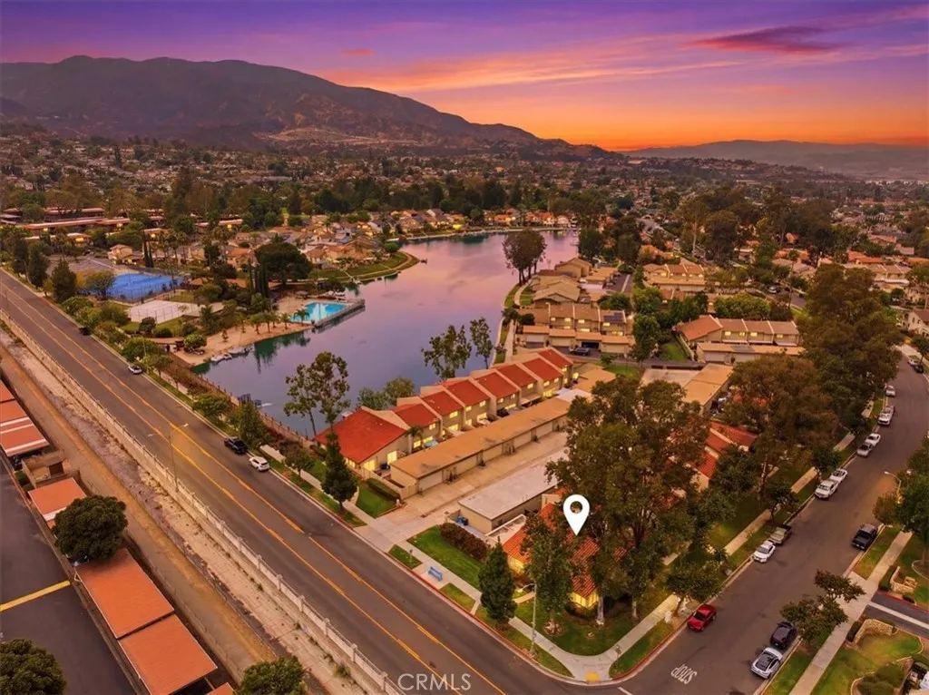 1304 Camelot Drive, Corona, CA 92882 - Photo 4 of 42, Corona, CA