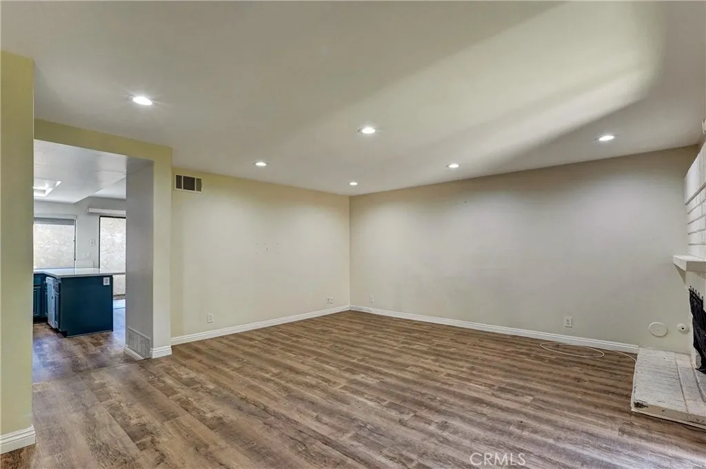 8241 Mason Avenue Unit C, Winnetka, CA 91306 - Photo 5 of 43, Winnetka, CA
