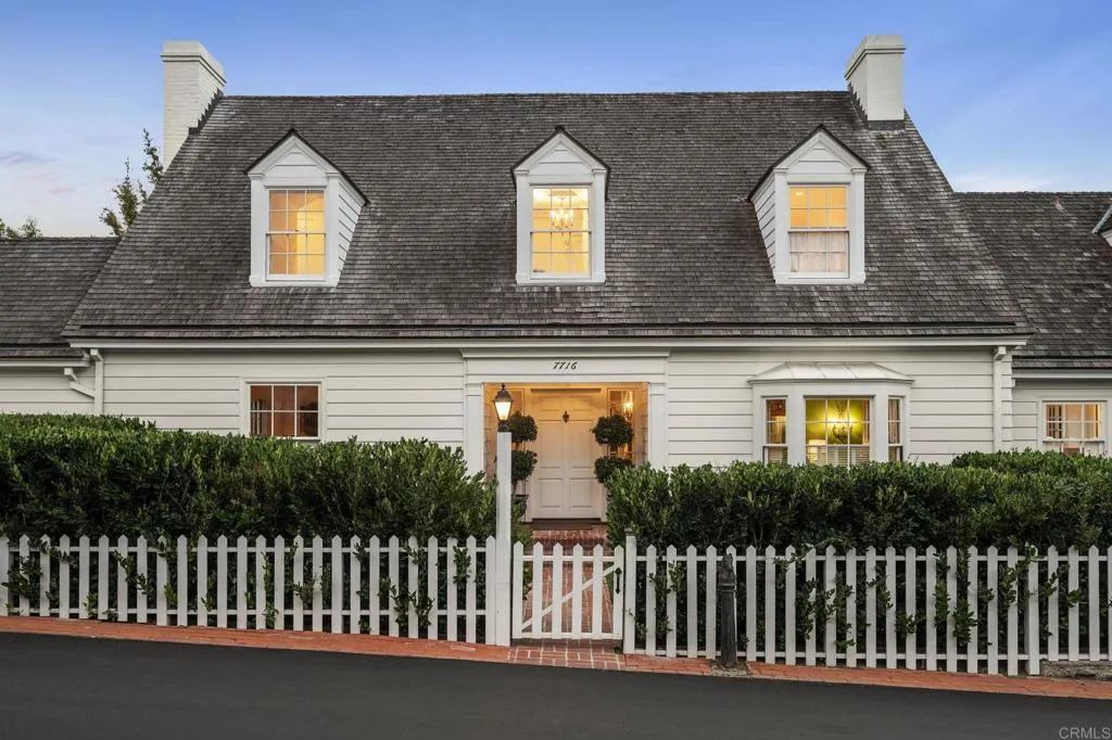 https://cdn.realtyfeed.com/cdn/127/306768427/669b92d57930532d450025901fb1dd20.webp