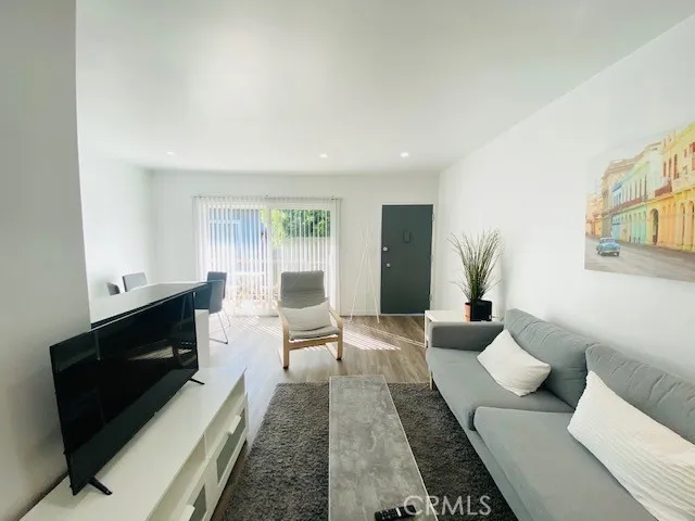 11422 Iowa Avenue Unit 10, Los Angeles, CA 90025 - Photo 4 of 12, Los Angeles, CA