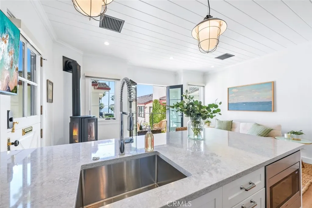 358 Cliff, Laguna Beach, CA 92651 - Photo 2 of 20, Laguna Beach, CA
