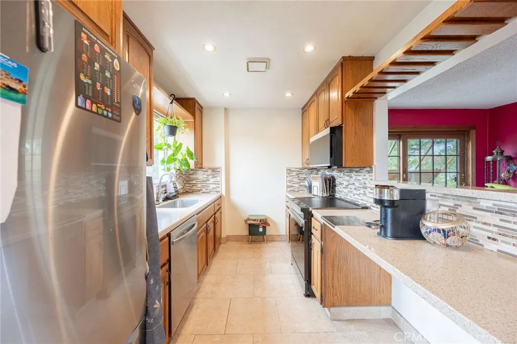 2260 N Cahuenga Unit #507, Los Angeles, CA 90068 - Photo 3 of 24, Los Angeles, CA