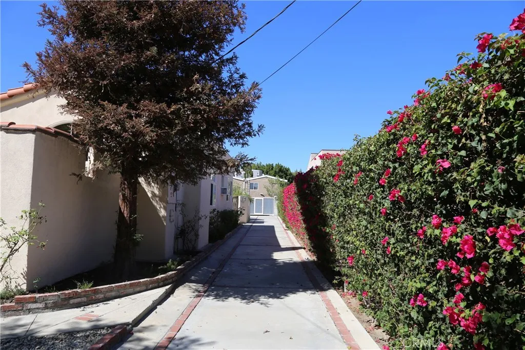 5315 Riverton Avenue, North Hollywood, CA 91601 - Photo 4 of 10, North Hollywood, CA