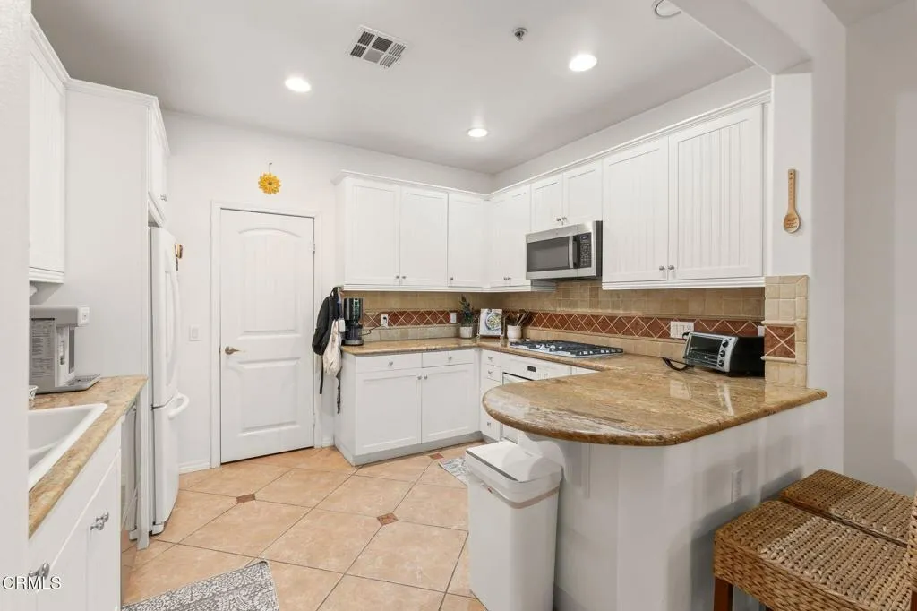 1518 Windshore Way, Oxnard, CA 93035 - Photo 5 of 20, Oxnard, CA