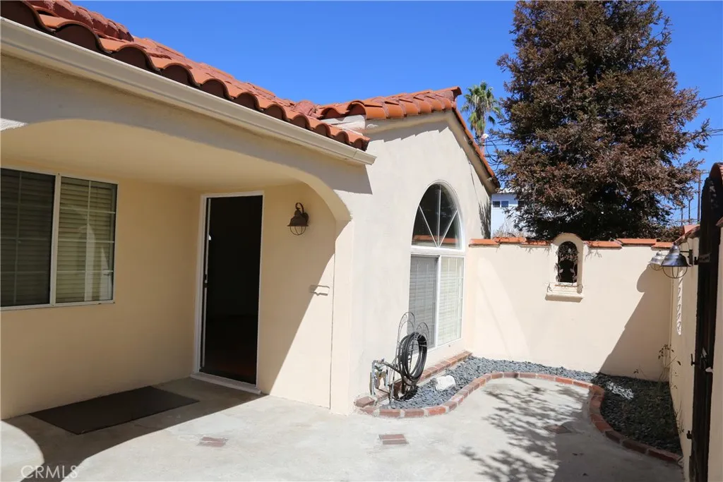5315 Riverton Avenue, North Hollywood, CA 91601 - Photo 3 of 10, North Hollywood, CA