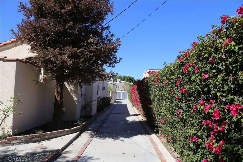 5315 Riverton Avenue, North Hollywood, CA 91601 - Photo 4 of 10, North Hollywood, CA
