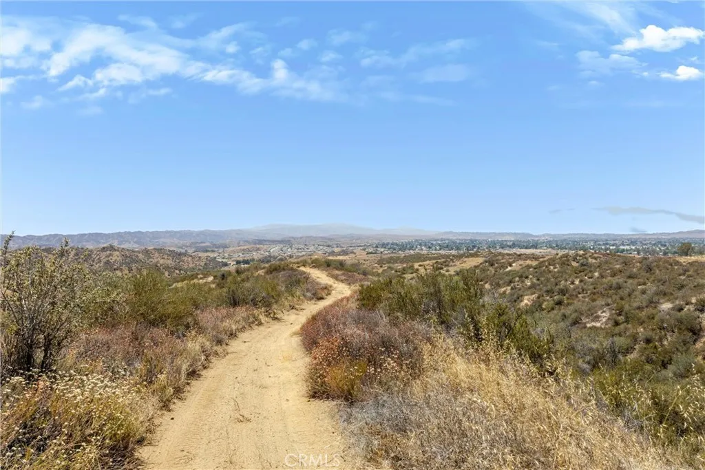 37475 Valgio, Calimesa, CA 92320 - Photo 3 of 13, Calimesa, CA