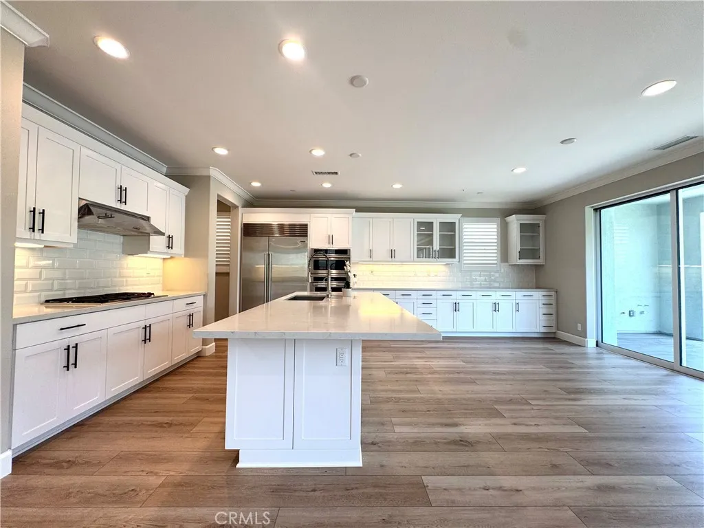 291 Barnes Road, Tustin, CA 92782 - Photo 5 of 28, Tustin, CA
