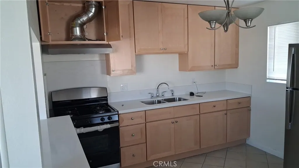 7014 Mountain View Avenue Unit A, Huntington Park, CA 90255 - Photo 5 of 24, Huntington Park, CA