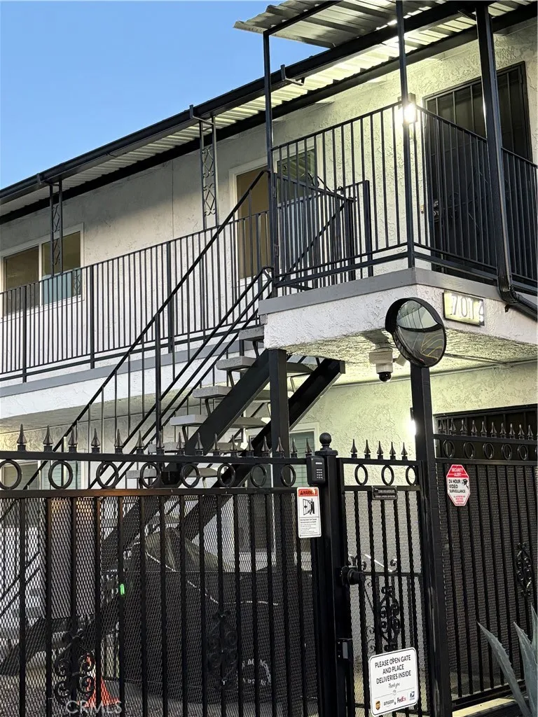 7014 Mountain View Avenue Unit A, Huntington Park, CA 90255 - Photo 3 of 24, Huntington Park, CA