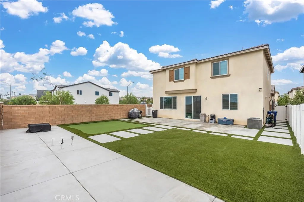 559 Colorado, Rialto, CA 92377 - Photo 4 of 40, Rialto, CA