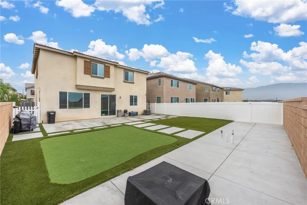 559 Colorado, Rialto, CA 92377 - Photo 3 of 40, Rialto, CA