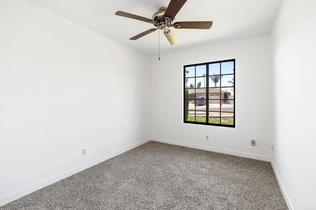 https://cdn.realtyfeed.com/cdn/127/306768566/42f329c745456b2f3fe2d240f4340a4b.webp