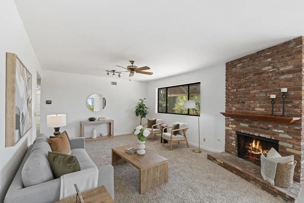 https://cdn.realtyfeed.com/cdn/127/306768566/430971dfa38a9064ac4f3cca85f0c1f5.webp