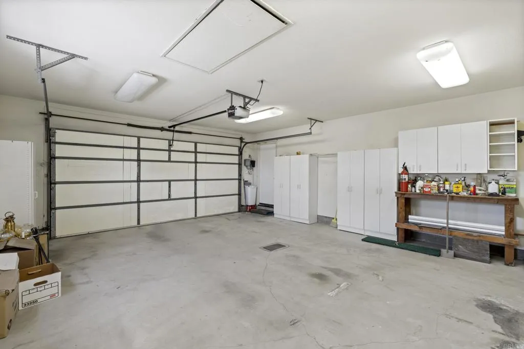 https://cdn.realtyfeed.com/cdn/127/306768566/71af7205bd28c4ea64eba2576e95d142.webp