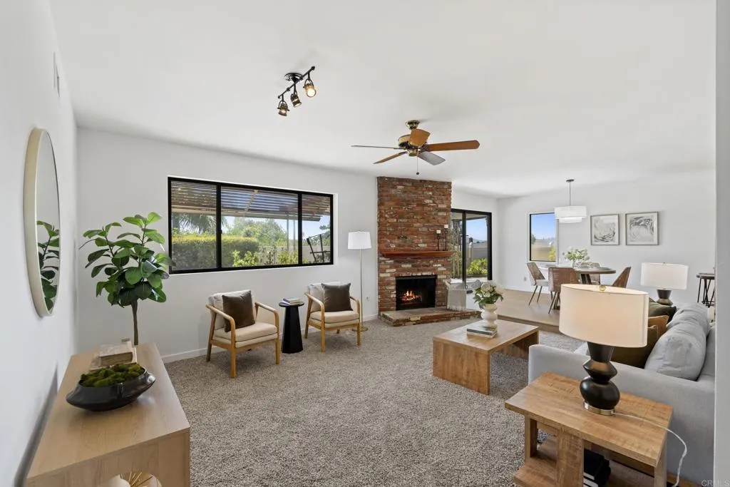 https://cdn.realtyfeed.com/cdn/127/306768566/790cf6d2dbd55816098fb53309a1b1bb.webp